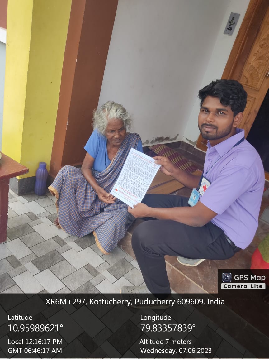 #WNTD2023 observed in Karaikal by the Volunteers of YRC, Vinayaga Mission College of Nursing, Karaikal in collaboration with STCC Puducherry by distributing pamphlets to public and creating awareness about harmful effects of tobacco use on 07.06.2023. #tobaccofreepuducherry