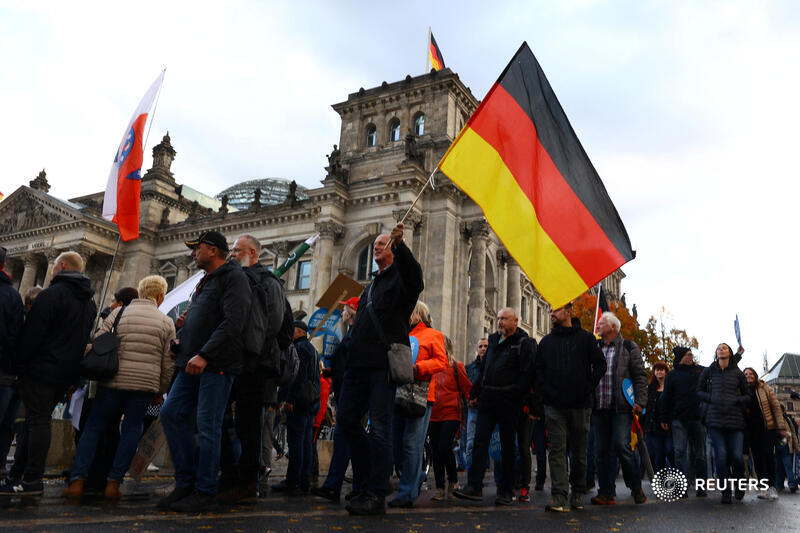 Reuters's tweet photo. What you need to know today: 

🔥How El Nino could worsen wildfires 
🇩🇪 Germany’s most successful far-right party since the Nazis 
🚢 Will greening Long Beach protect port jobs? 

On Reuters World News daily podcast https://t.co/Sna9Kvh3J6 https://t.co/KlOg69MlXU