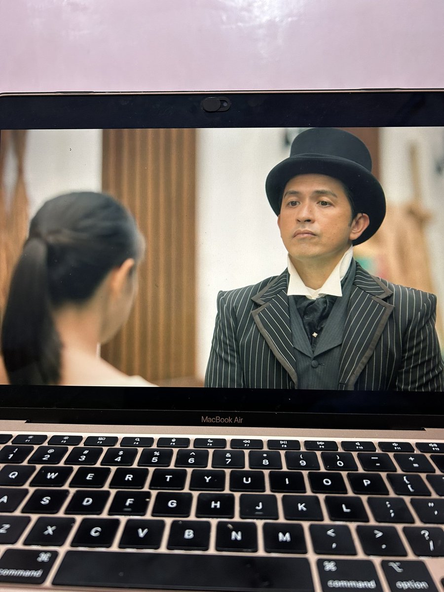 MissBing2's tweet photo. Watching #MariaClaraAtIbarra @netflix 

#DennisTrillo and #BarbieForteza https://t.co/GWKzaXh4HB