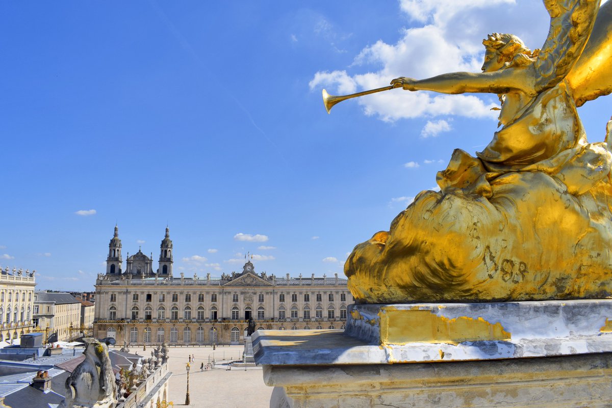 French_Moments's tweet photo. This year, Nancy celebrates the 40th anniversary of listing #PlaceStanislas, Place de la Carrière and Place d'Alliance as UNESCO World Heritage sites. 🤩
Learn more > https://t.co/ws20kKf6KF
.
.
.
#FrenchMoments #EnFranceAussi #destinationnancy  #meurtheetmoselle #explorefrance https://t.co/VPgN1SYBjq