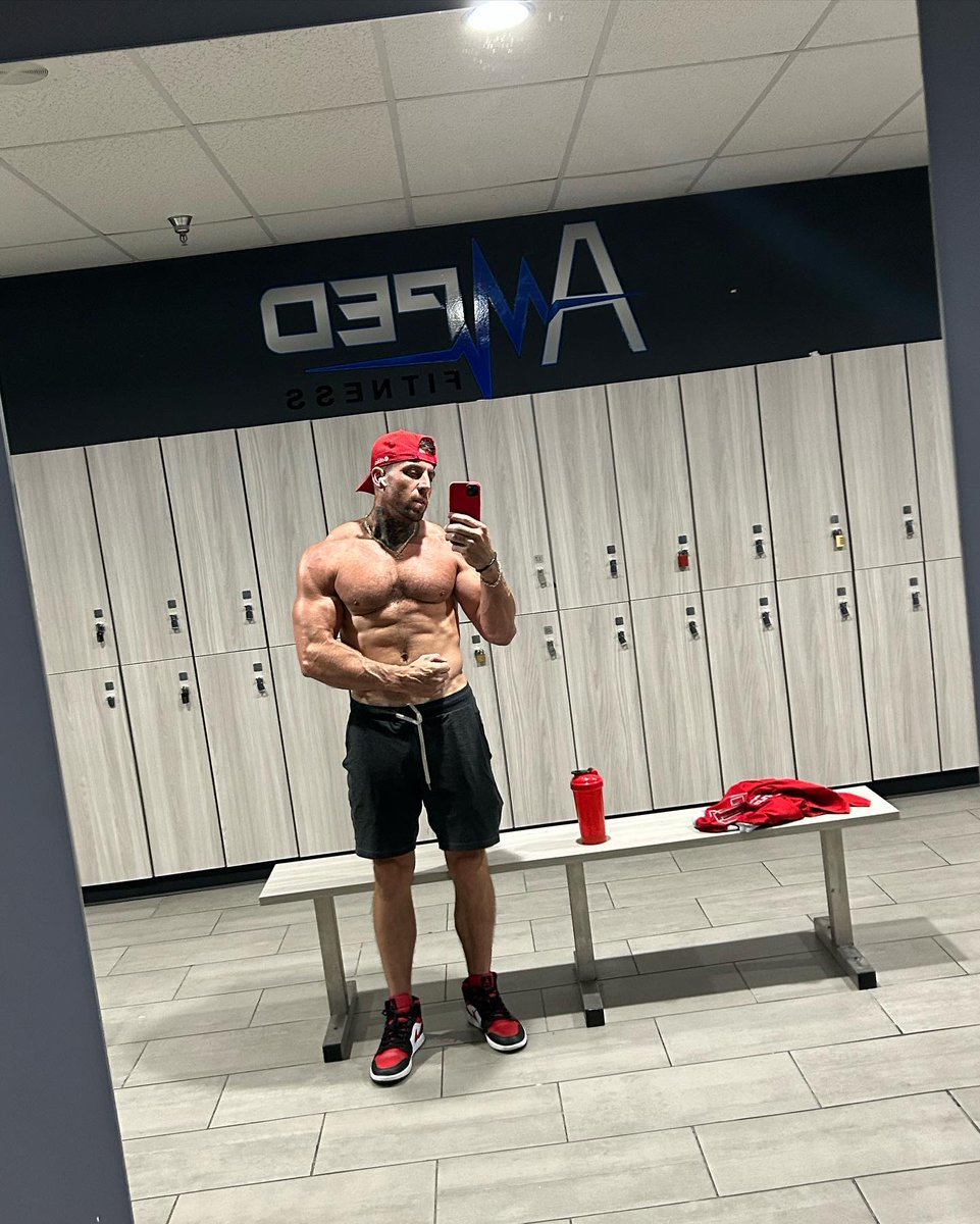 str8_flexn87 (@sflexnn87) on Twitter photo 