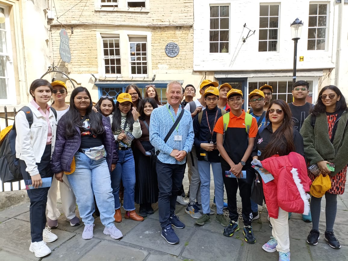 SAI_Edu_In's tweet photo. Our SAIoneers have reached the UK with a bang and are enjoying their journey that is now unfolding with each passing day. As promised we are back with another letter from the students’ end.
#GlobalImmersionProgram2023
#GlobalDimensions
#GIP2023 https://t.co/2FTuIDWOqP