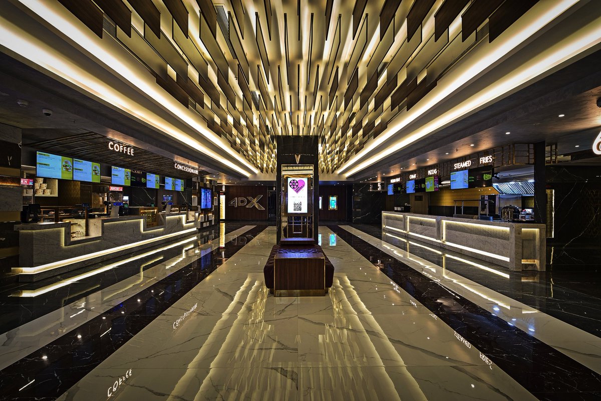 raghavnews's tweet photo. The All New PVR INOX Cinemas at the Global Mall, Mysuru Road Bengaluru!!!
Thanking the Cinema Manager Mr Kiran and the team for the generous tour around.
PVR Pictures INOX Leisure Ltd.
#PVR #TheatreWorld #Raghavnews #4DX #dolbyatmos #cinionic #barco #qscaudio https://t.co/jy5tGKSSCw