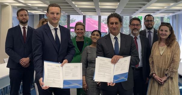 📢Press Release

@IRENA & @GRA_Renewables join forces to advance renewable deployment

'This new partnership...will catalyse tangible commitments at #COP28UAE...further amplifying our joint efforts to get the transition back on track,' says @flacamera. 

👉bit.ly/3Nj5Yec
