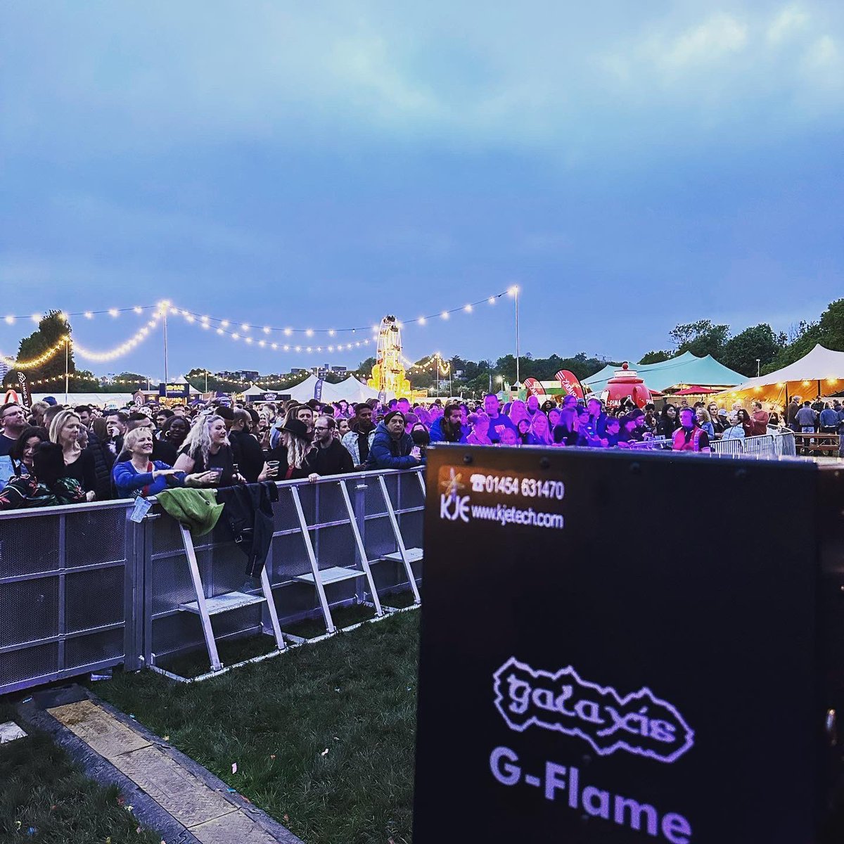 KJE_Events's tweet image. What a busy start to the summer season it has been.

We are delighted to have been asked to return again this year to the @Pubinthepark_ series to provide special effects for headline artists on the main stage.

Check out our @Galaxis #GFlames in action.
