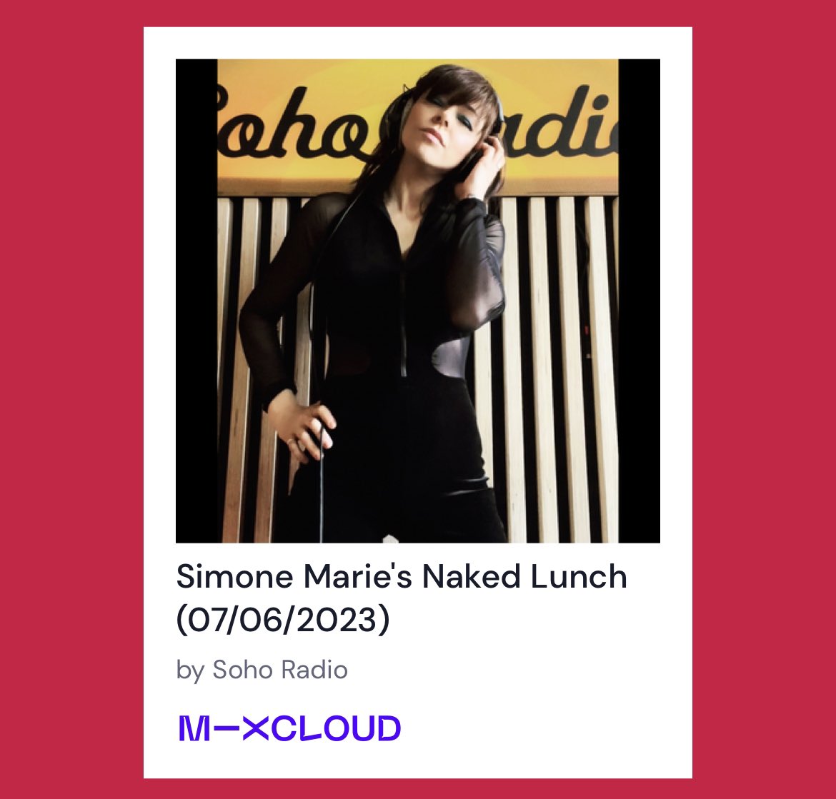 simone marie tweet media