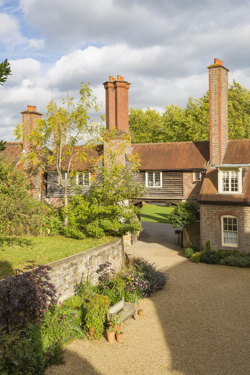 Have you visited 'Drawing Standen' yet?
Our theme this summer explores a young woman’s life immersed in art and creativity, lovingly captured in Maggie Beale’s charming sketches of family life.

3 June – 31 October 2023
Images: Gary Cosham and Standen Archive / NT
