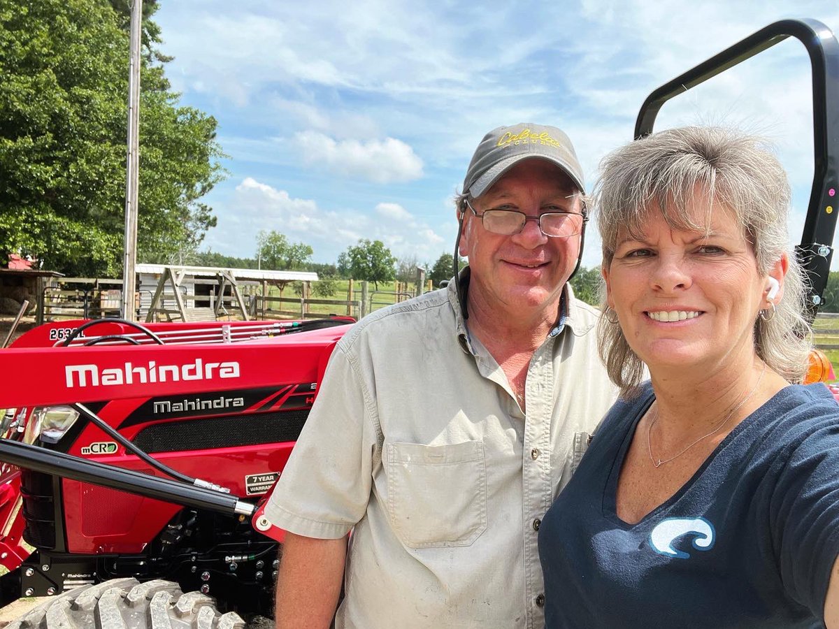 ThompsonRental's tweet photo. Congratulations Mike &amp; Debra Polyak on your brand new Mahindra 2638 HST. This tractor is 🔥 our most sold tractor. Learn more about why everyone is loving this tractor on our blog: https://t.co/K8D4Ztzi6J
#mahindratractors #mahindradealer #tractors #farmlife #southcarolina https://t.co/vH2nuceR8M