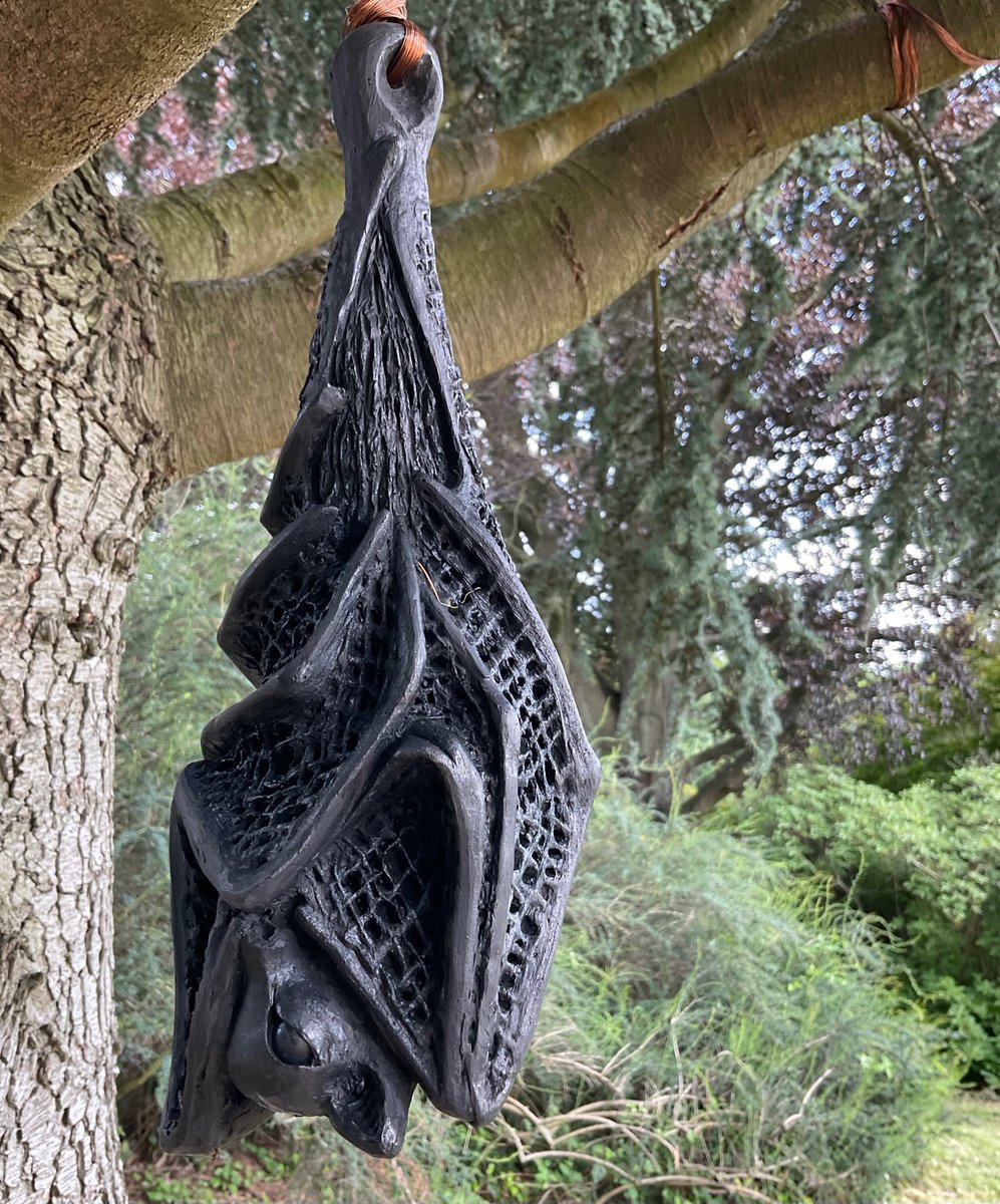 This week, stop in and explore the house and garden and discover the beautiful sketches of the family and their home life, just as Maggie Beale originally drew them.

#creative #art #sketches #nationaltrust
Images: Gary Cosham and Standen Archive / NT