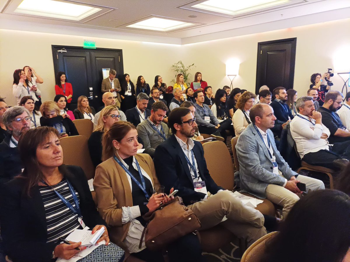 cric_ar's tweet image. Arrancó el segundo bloque. 3 Salas. CRIC 2023
#NoTeLoPodesPerder