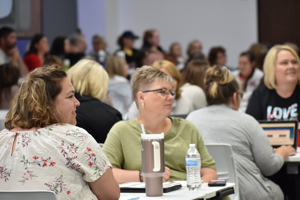 escregion12's tweet photo. Today's Agenda: Taylor Swift and shifting perspectives 🎸
 
Attendees of our G/T Conference are starting the day off on a positive note with a special presentation from Brian Housand about developing talent in gifted learners. We can't wait to hear what attendees LOVED today! 💖 https://t.co/a75WInq6q5