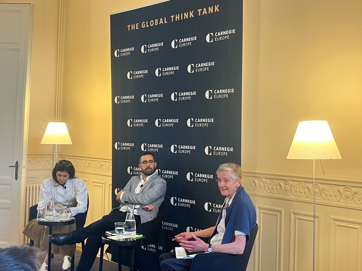 ⏰ | STARTING NOW How can the EU forge sustainable partnerships with #MENA countries and increase its clout in the region? @MariaFantappie, @emile_hokayem, and @Judy_Dempsey are kicking off their discussion. Follow it live 👉 youtube.com/watch?v=f9uych…