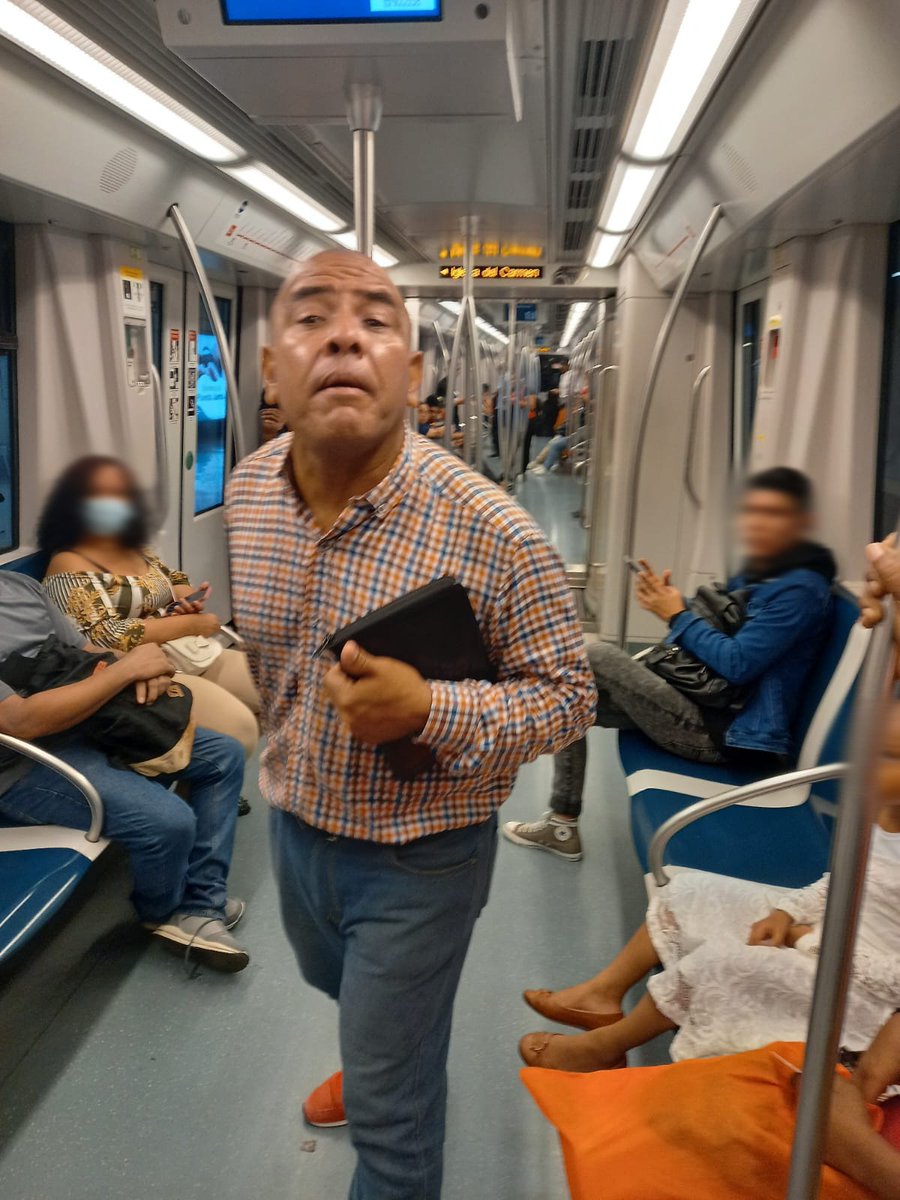 Comunicado al Pastor: No señor, llamarme "instrumento de Satanás" o decirme "enviado del Demonio", solo por decirle que no debe predicar, no va a cambiar el hecho que predicar en el <a href="/elmetrodepanama/">El Metro de Panamá</a> está PROHIBIDO. No me van a intimidar, peores cosas me han dicho mis ex suegras.