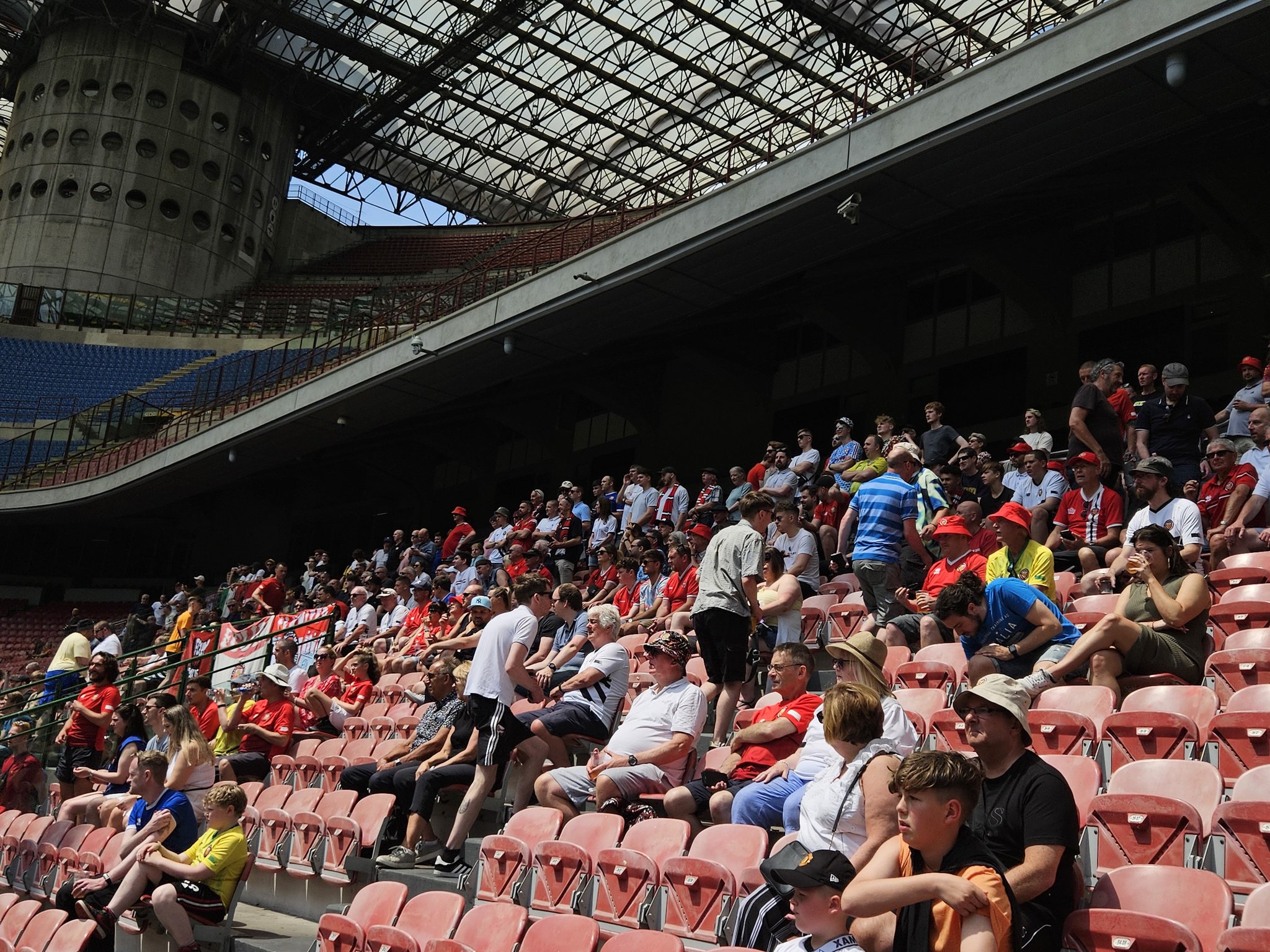 Baker on Twitter "FC United of Manchester, a fanowned club in