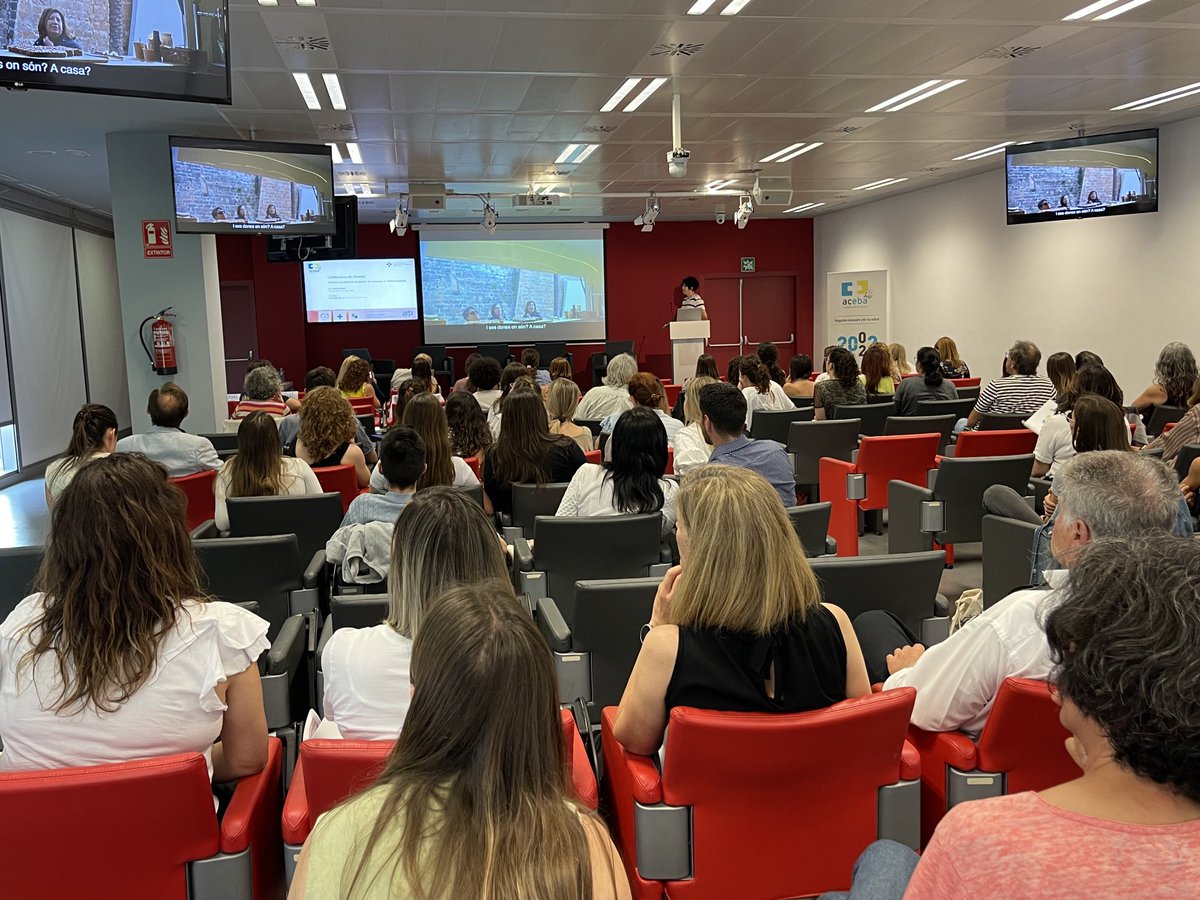 ACEBAautogestio's tweet photo. Conferència de cloenda a càrrec de la Infermera Raquel Urbano directora del #CAPMuralles
Atenció a la #diversitat de #gènere. Acompanyar es Transcendental
#estereotips de gènere
#coeducar
#identitat
#trans
#respecte
#inclusió https://t.co/DjyTXWZraB