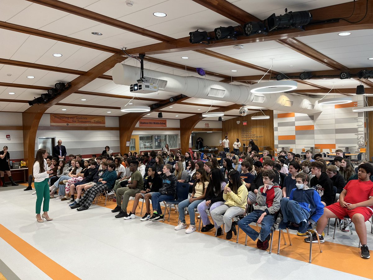 David Hunter Jr. (@chmwarriors) on Twitter photo CHM class of 2027 learning about 9th grade at LHS. Their journey to high school is starting today. <a href="/BrettRWoodcock/">Brett Woodcock</a> CHM class of 2027 learning about 9th grade at LHS. Their journey to high school is starting today. <a href="/BrettRWoodcock/">Brett Woodcock</a>