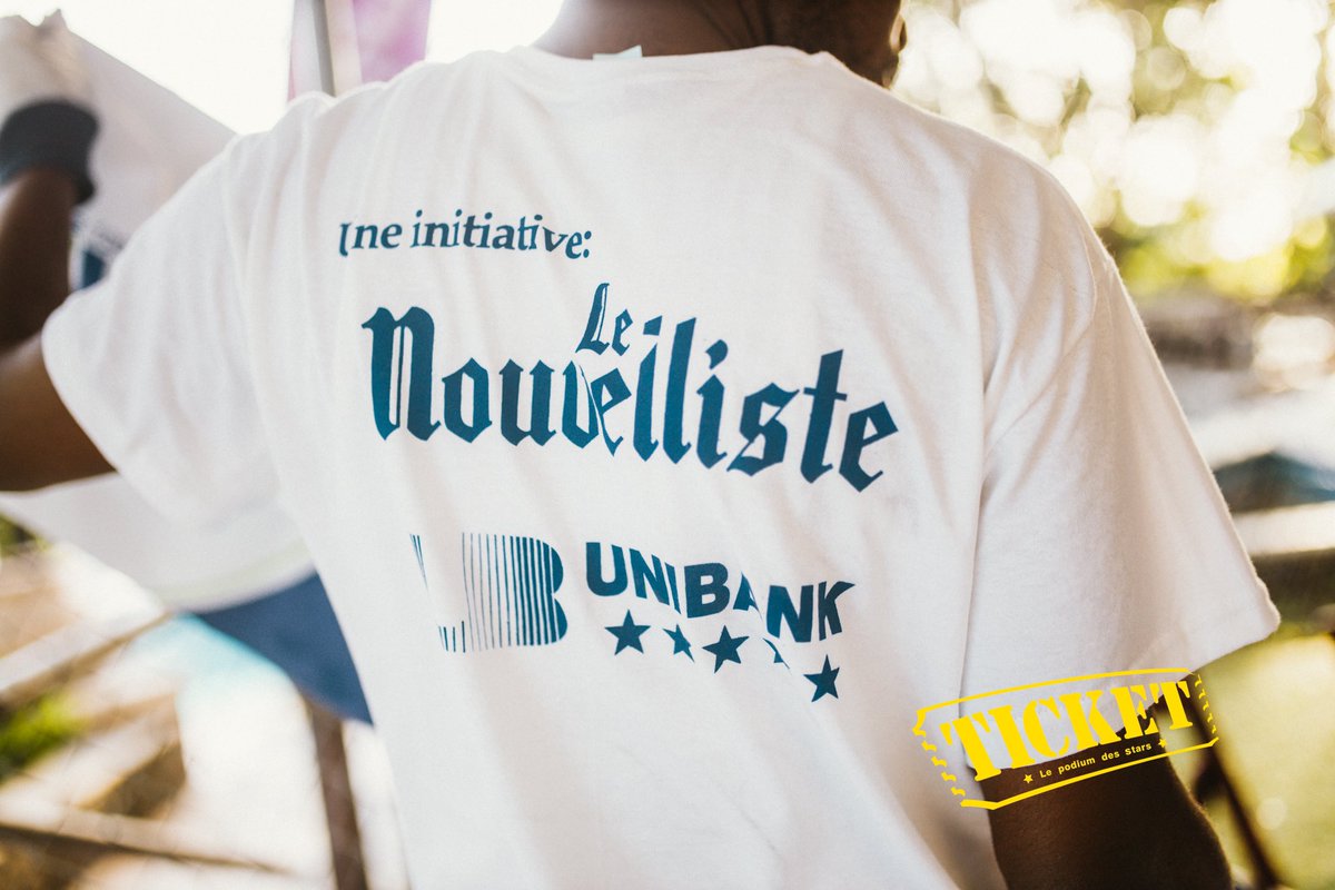TICKETmaghaiti's tweet photo. 7 heures du matin, jeudi 8 juin 2023, tout est en place au Karibe pour la 29e édition de Livres en folie. #lef2023
.
.
📸: @amazanphotography

[1/2] https://t.co/nopS7sCLhp