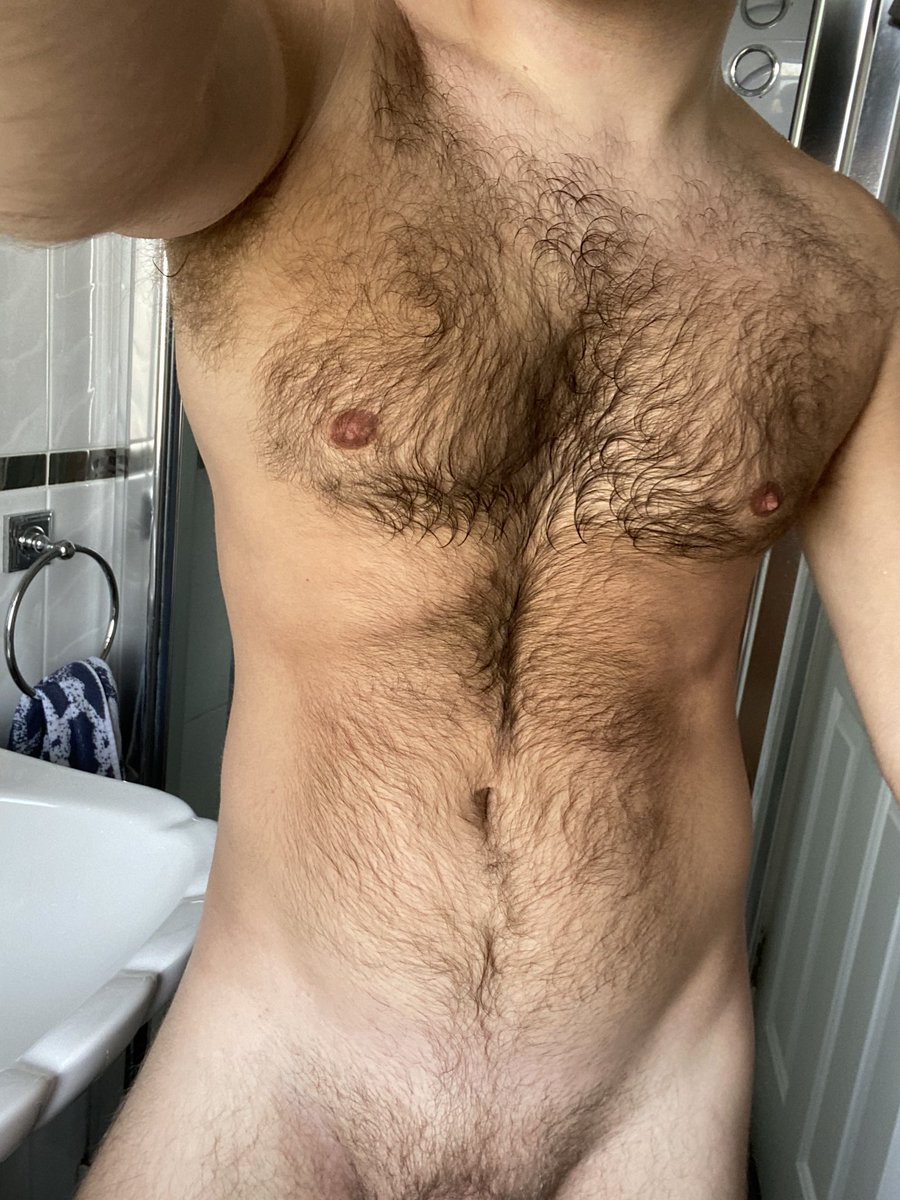 Wet and wild 💦 RT to come dry me off 👅