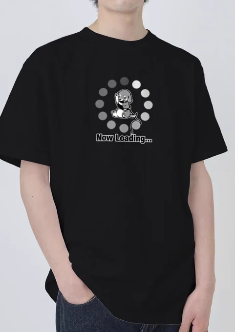 【Tシャツセールは日曜日まで!】がんばって散歩用のハーネスを装着するダックスのデザインです。こちらもワンコとニンゲンお揃いできれます。真希ナルセ(マキナル)のNow Loading...(ミニチュアダックス2)ドッグTシャツ   #suzuri 