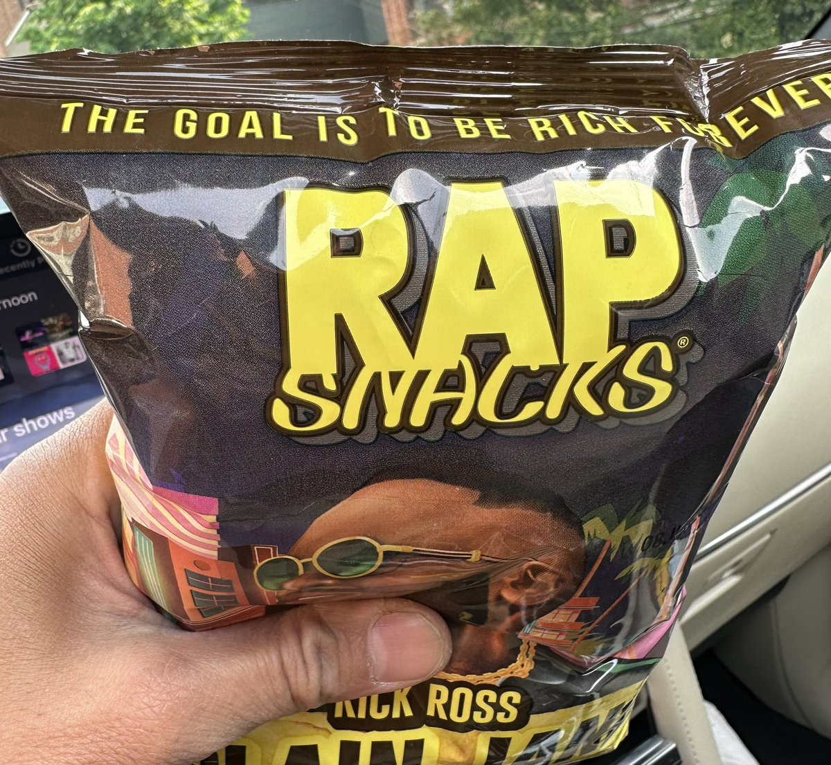 Marketing genius 🧠🧠🧠. Rick Ross Aspirational Chips. Everyday l’m Hustlin’ #RapLife