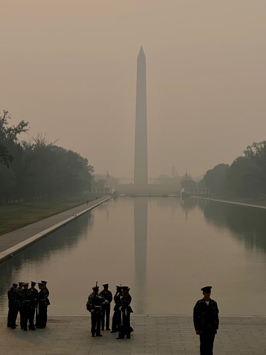 sbaker517's tweet image. This morning in Washington, DC #CanadaWildfires @capitalweather