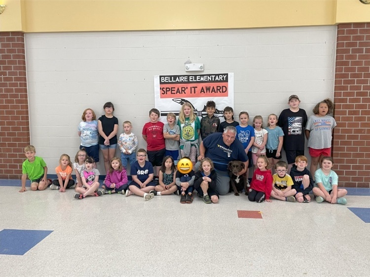 BellaireSD's tweet photo. What a wonderful day with Mocha at Bellaire Elem. Summer School. Thanks to Mr. Jeff her owner, we learned about the wonderful work she does at Wheeling Hospital. She made us smile! Thanks Miss Manners for inviting Mocha. https://t.co/kFwnW12JKE