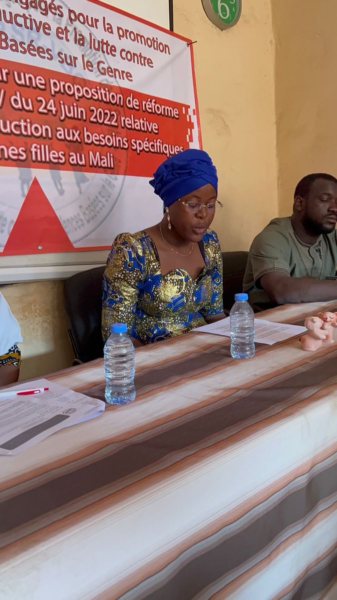 Pjep_Sr_Vbg's tweet photo. Lancement du Projet"Plaidoyer pour l'adaptation de la loi N°02-044/du 24 juin 2002 relative à la santé de la reproduction aux besoins spécifiques des jeunes filles au Mali"
Ce mercredi 7 juin 2023 au siège de PJEP.SR-VBG ACI 2000
#Atelierdeplaidoyer 
#ReformeLoi02_044_24juin2002 https://t.co/VlE5ZQY4qS