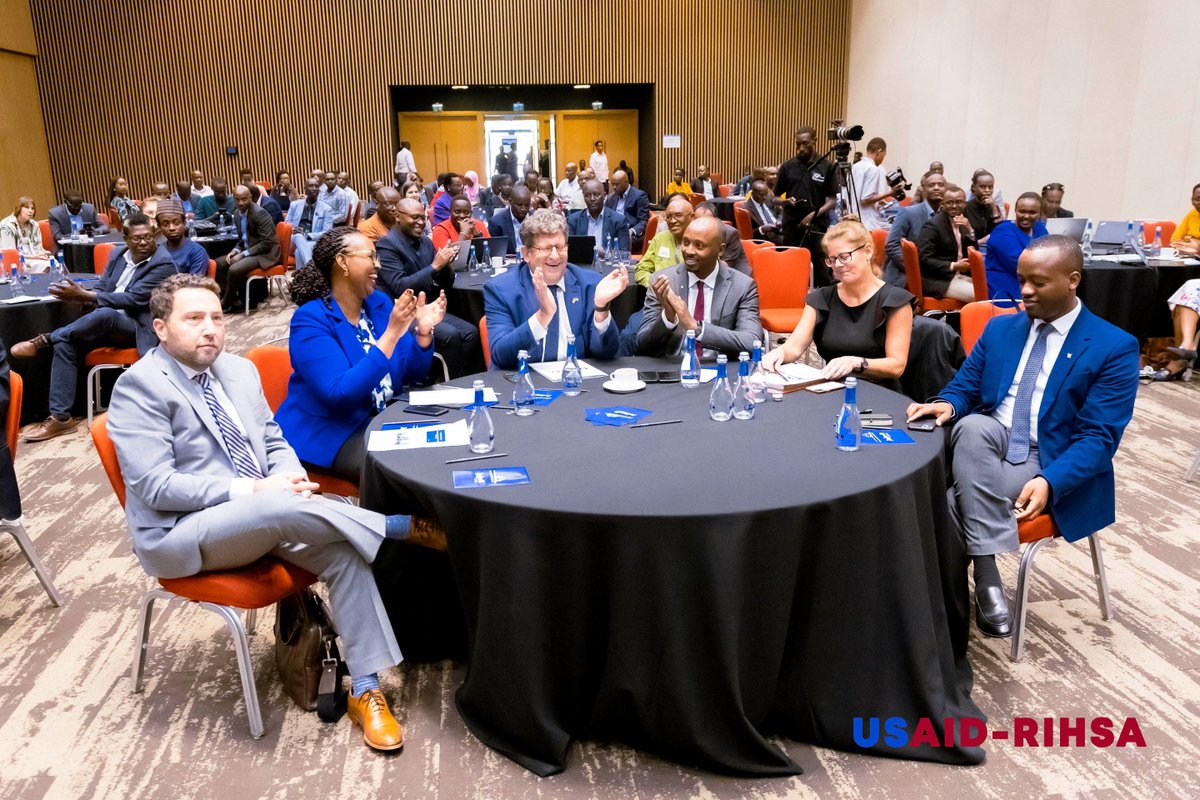 USAIDRIHSARw's tweet photo. Today June 8th is the End-of-Project Event for @USAIDRIHSARw The Minister of Health Dr Sabin Nsanzimana and the USAID Mission Director are leading this event where the project's achievements and lessons learned are being shared with the health sector stakeholders in audience. https://t.co/VUqsSSHfDX