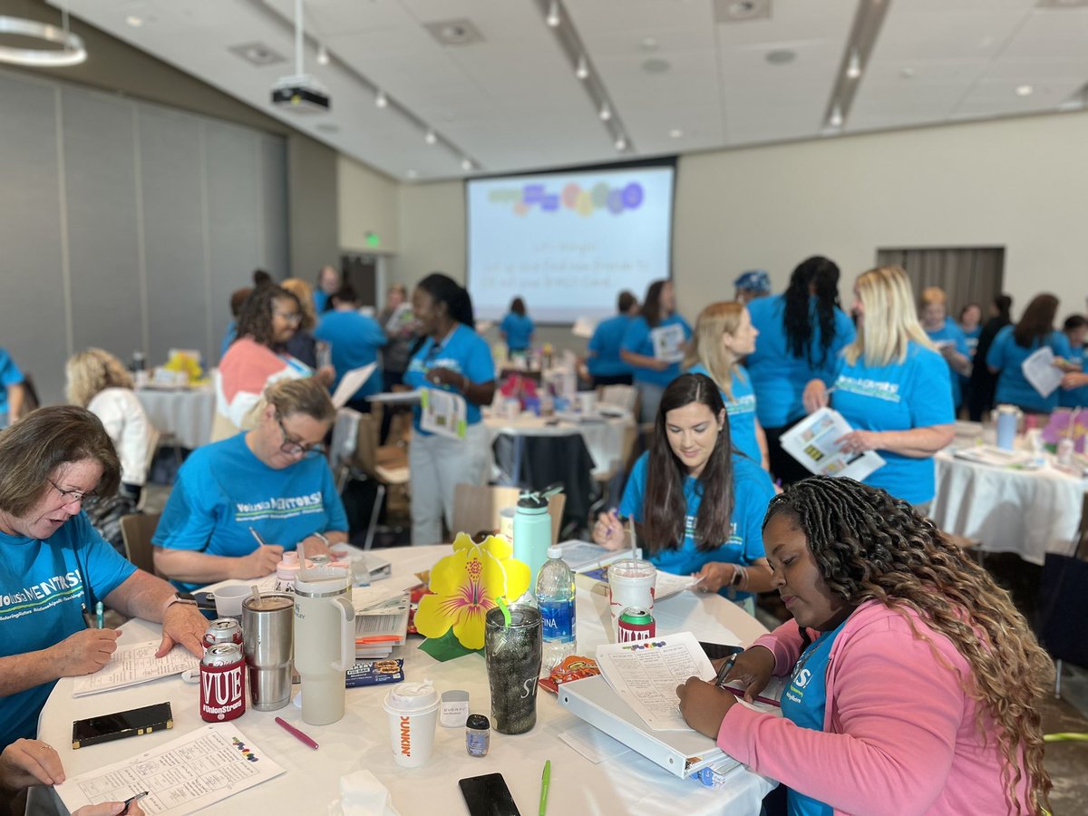 volusiaschools's tweet image. It’s another high energy morning at Day 2 of @VolusiaLEADS’ Summer Mentor Academy! ⛱️📚🕶️ Our VCS Teachers are excited to teach, lead, and support one another! #MentoringMatters #TeachingMatters #RelationshipsMatter @VolusiaRecruits
