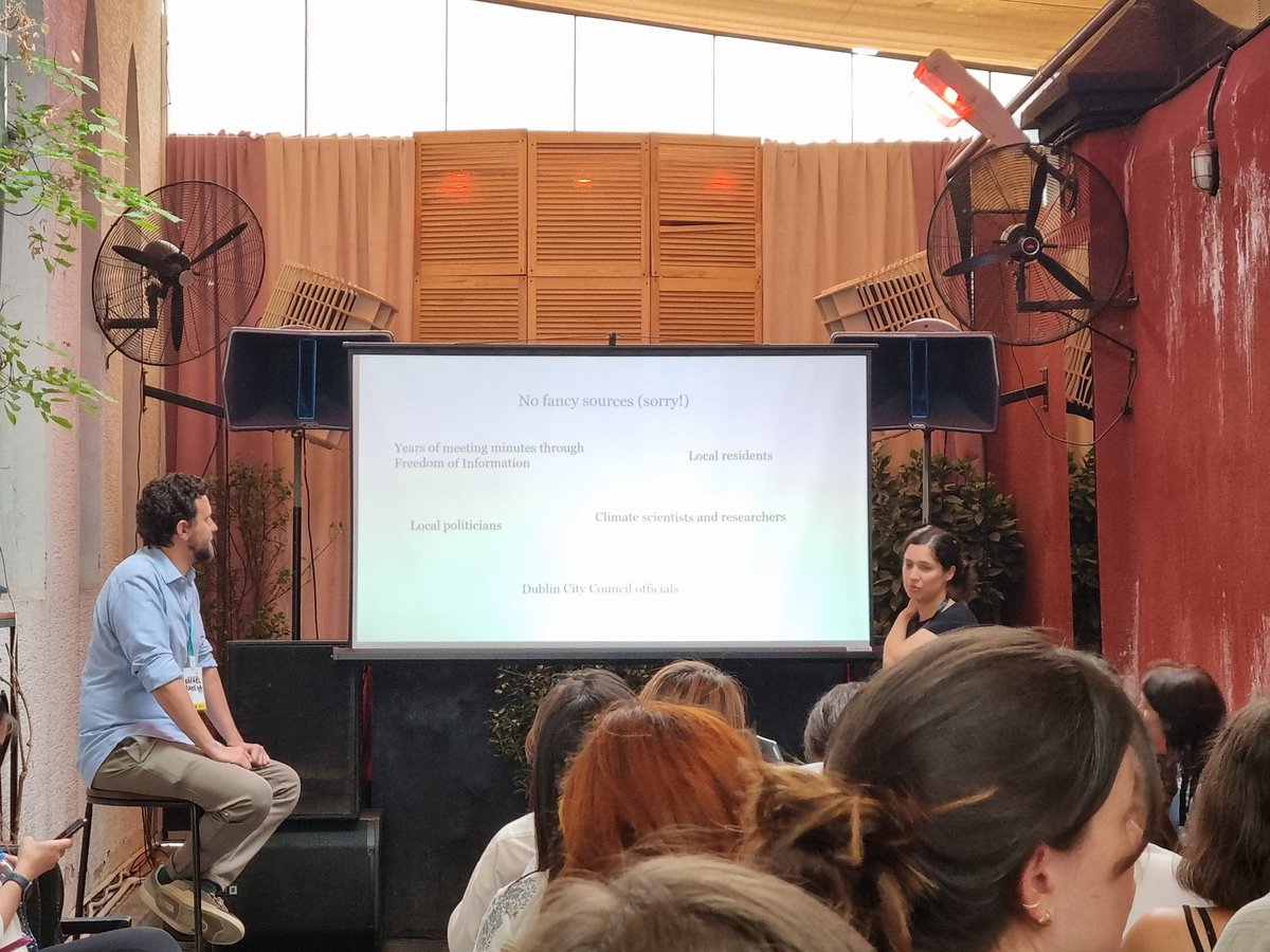What it took to do her investigation in #Ireland? @LoKapila "Years of meeting minutes, local residents, local politicians, officials, climate researchers." No fancy sources. And "I spent a lot of time on stuff that didn't make it into the story", she adds, with a laugh.