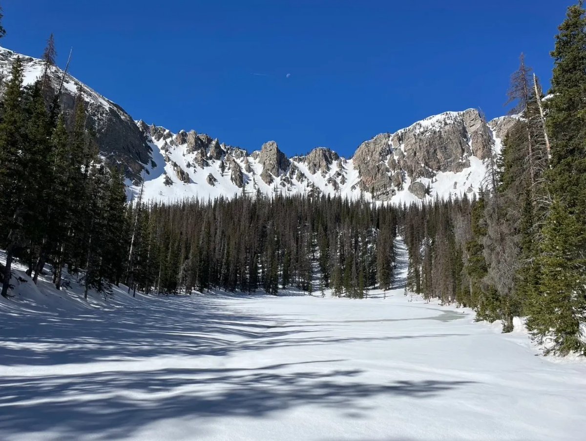 NMoutdoorrec's tweet photo. The last snow post of the season goes to this spring skiing adventure in the #Pecos Wilderness by Anneka Williams & Jack Stauss.
Talk about adventure! @PowderMagazine
https://t.co/pDb0mwxt28
Link in bio.
📸Anneka Williams
#NewMexico #Skiing #SkiNM #NMOutdoorRec #NMOutside #NM https://t.co/MLFaJgh3FL