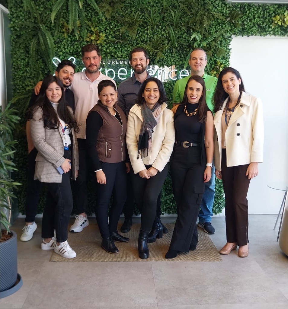 3DISC_Inc's tweet photo. It is always a pleasure to spend time with some of our  brazilien partners @DentalCremer  🤝! https://t.co/betWZeOxjs
