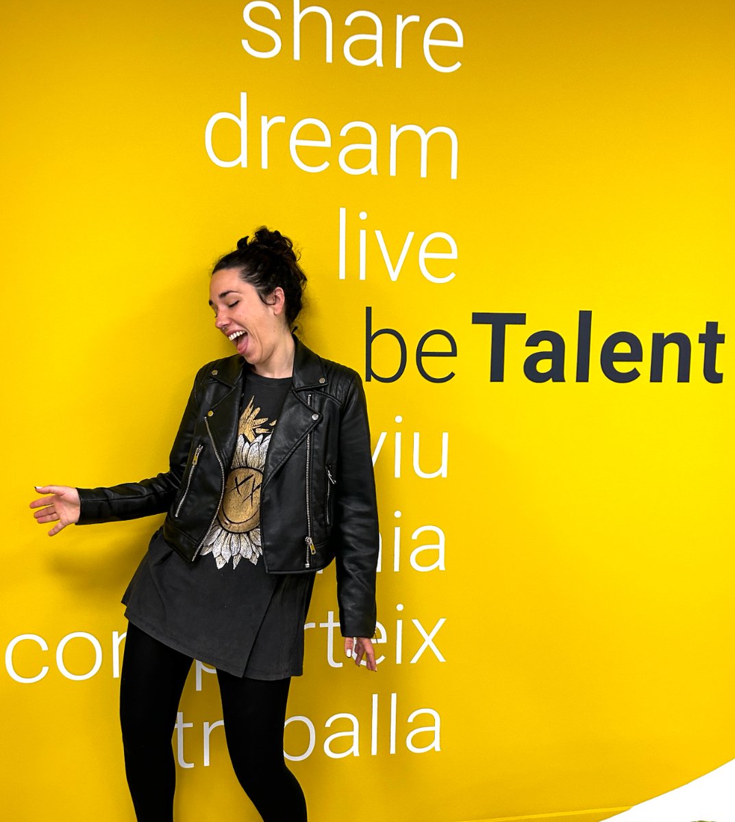 Avui presentem la Natàlia Gassió 👋🏼

Porta amb nosaltres des del mes de febrer i és educadora cultural de l'empresa La Sirga. S'encarrega de difondre i promoure l'educació cultural a diferents entitats i espais patrimonials.

#LiveTalent #CoworkingSpace #CoworkingGirona