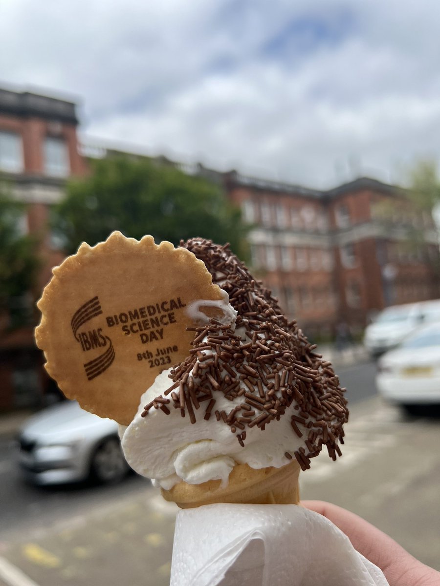 Happy Biomedical Science day everyone, the sun ☀️ is shining here at the Institute of Pathology, and what better way to celebrate all the hard work of our Biomedical staff and Scientists then with a ice cream 🍦 #teamiop #BiomedicalScienceDay2023 <a href="/shaunaMcAuley6/">Shauna McAuley 💙 (she/her)</a> <a href="/jenacrawford10/">Jena Crawford</a>