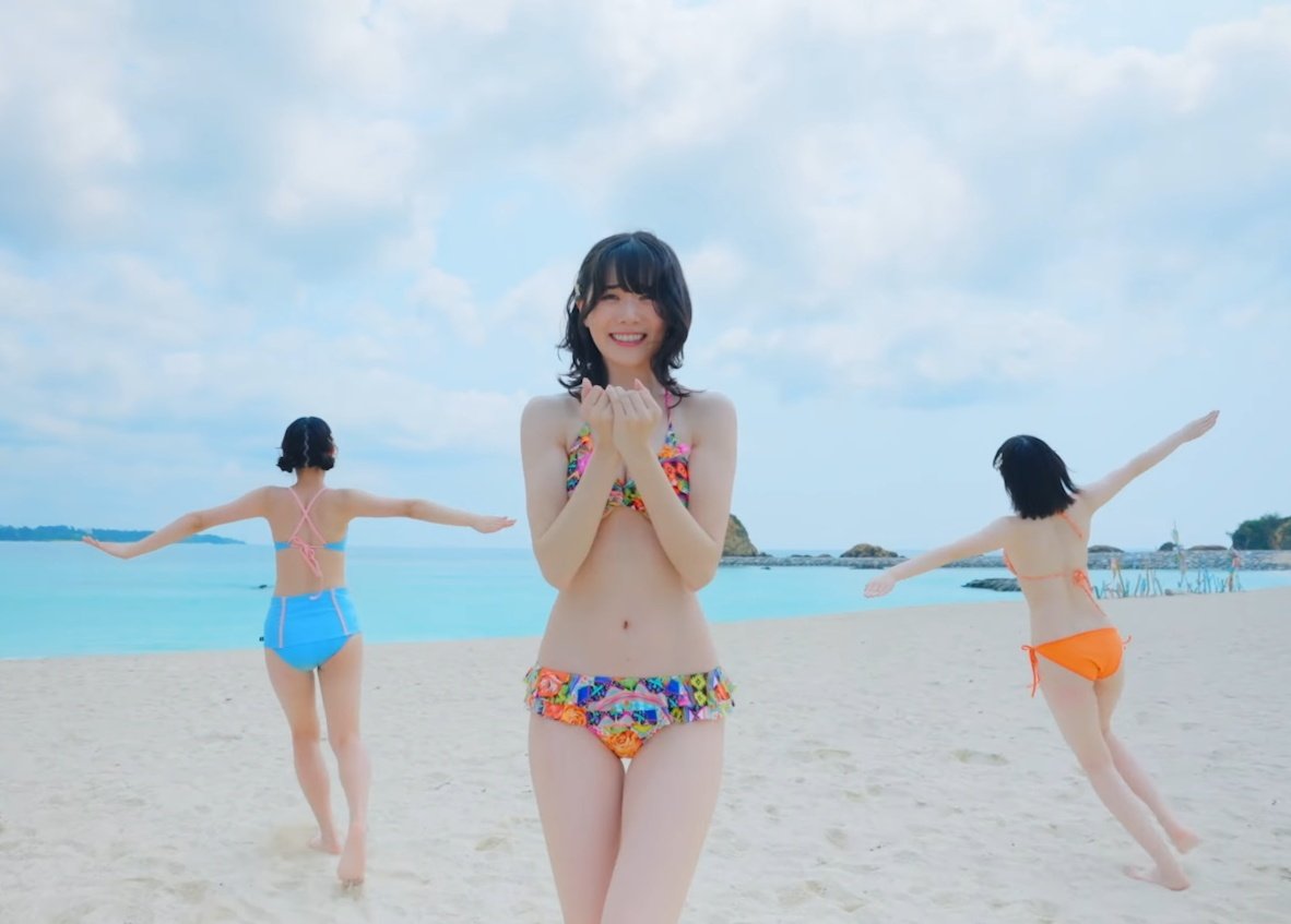 もちろん水着もいい🏖️🍧
#マイレージラブサマー 
#虹コンは9に止まれない
#鶴見萌