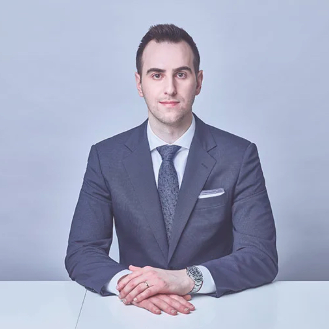 Meet Michael, the legal advocate you need! 🤝💼

With years of experience as in-house counsel for a major insurance company, Michael knows the ins and outs of bodily injury claims, including motor vehicle accidents and slip and falls. 

#NaimarkLaw #personalinjurylaw #yyz