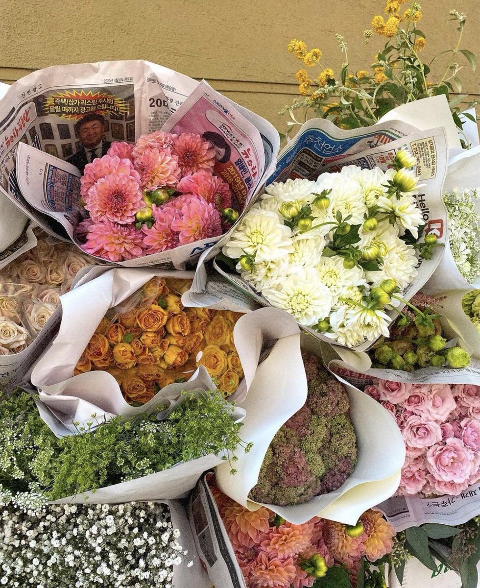 flowers for everyone 💐