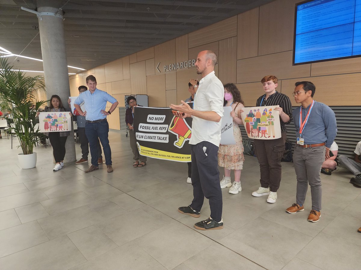 gcdcj's tweet image. Happening Now! Civil society is calling out global North for siding with Big Polluters at #SB58. Global North governments and their #fossilfuel corporations keep blocking progress on a conflict of interest policy. #Polluters Out, Peoples In!
#KickBigPolutersOut