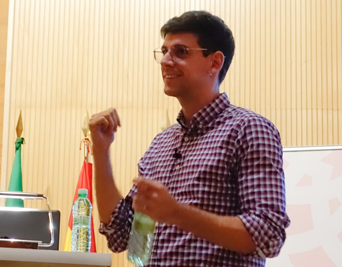 AEBIN (@aebin5) on Twitter photo #BioGranada23
Invited Lecture by Enrique Ortega-Forte <a href="/Enrique_OrtegaF/">Enrique Ortega-Forte</a>
Potent Anticancer Activity of an Iridium Metallodrug via Oncosis
Best Publication Prize 2022 (PhD student)
#Bioinorganic #Chemistry #BioGranada23
Invited Lecture by Enrique Ortega-Forte <a href="/Enrique_OrtegaF/">Enrique Ortega-Forte</a>
Potent Anticancer Activity of an Iridium Metallodrug via Oncosis
Best Publication Prize 2022 (PhD student)
#Bioinorganic #Chemistry