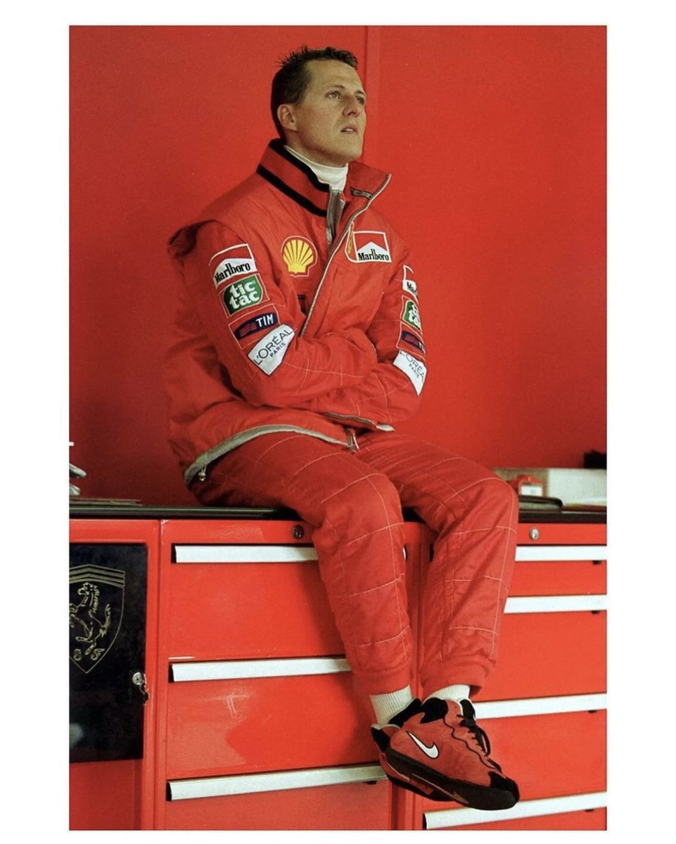 vincenzolandino's tweet photo. I watched AIR, which got me thinking about Nike and F1.

In the late '90s, Nike wanted to make strides in racing and partnered with the dominant world champion, Michael Schumacher.

He received a fresh pair of Nikes for every race of the season — his favorite shoes to race in. https://t.co/r4S9xr9PA2
