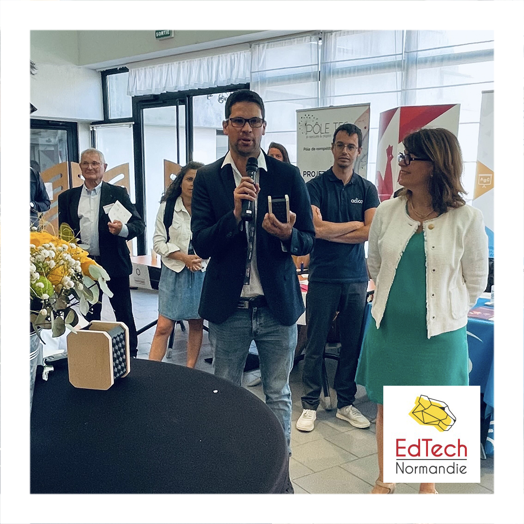 Lors du 1er Forum <a href="/EdtechNormandie/">Edtech Normandie</a> qui se déroulait hier à Rouen, l'équipe <a href="/Lilylearn_FR/">Lilylearn</a>  a eu le plaisir de recevoir le prix du Meilleur Projet Edtech 2023 dans la catégorie Infrastructures, Matériels et Équipements.