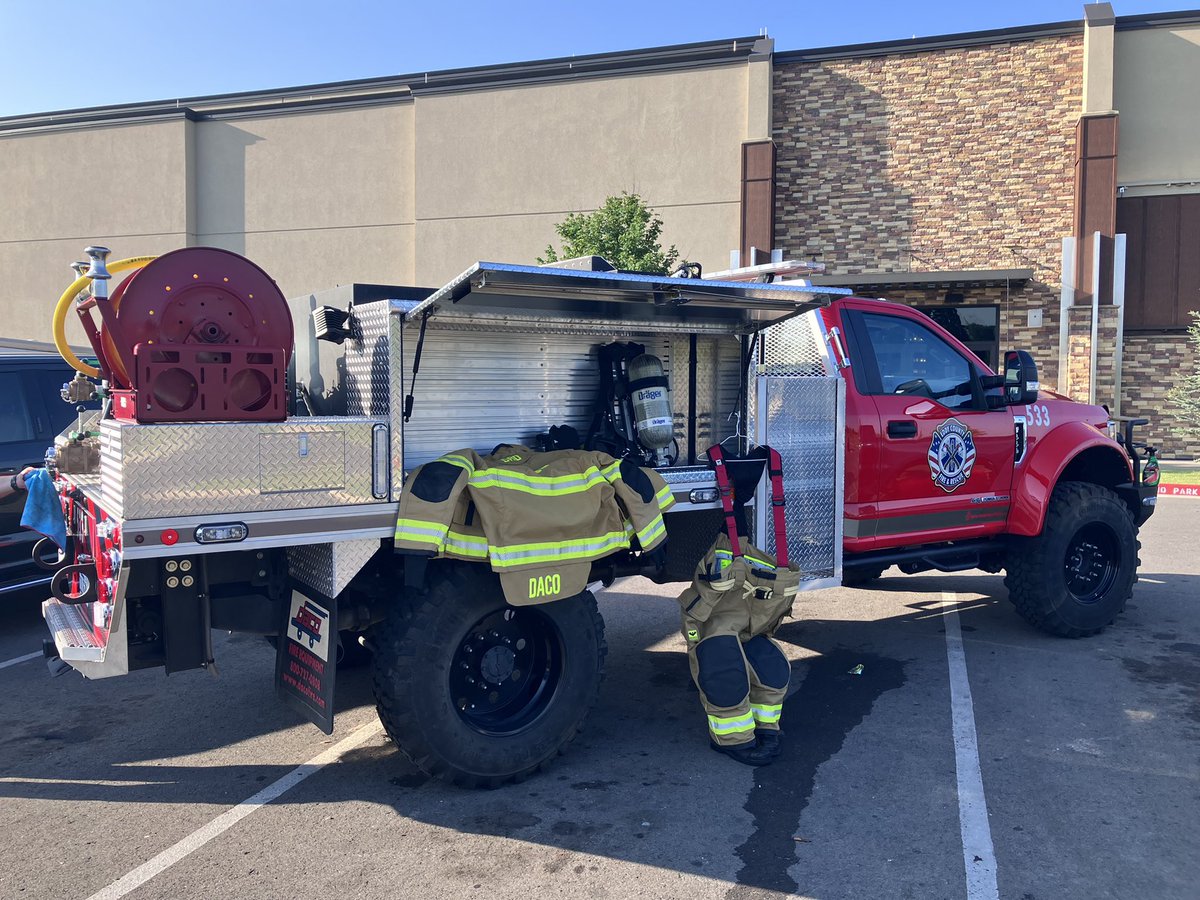 DacoFire's tweet image. We’re all set up and ready to answer any questions you may have at the OSFA Conference in Oklahoma. Don’t forget to stop outside and check out this Daco Brusfighter brush truck!