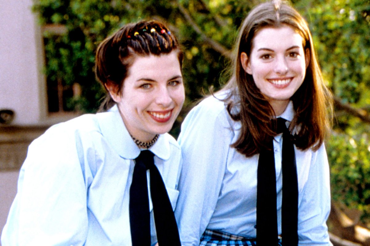 UberFacts's tweet photo. June 8th is National Best Friend Day https://t.co/86zFWvOAda