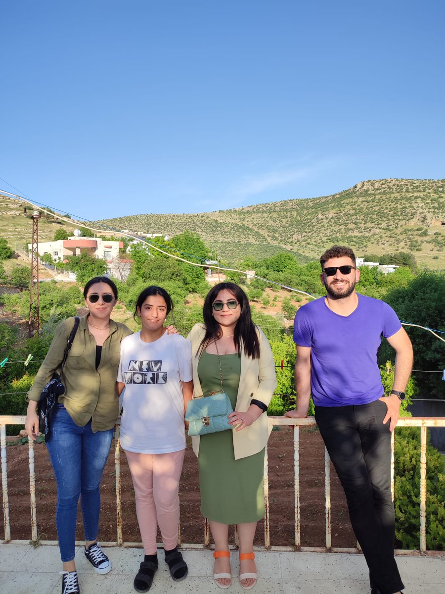 LGS sınavına giren öğrencilerimizi ziyaret ederek gösterdikleri özverili çalışmalarından dolayı kendilerini tebrik ettik. Sınav sonrası süreç için gerekli bilgilendirmeyi yaparak her zaman yanlarında olacağımızı dile getirdik.<a href="/Murat69_Demir/">Murat Demir</a>  <a href="/umitcetin47100/">Ümit ÇETİN</a> <a href="/Devran62573589/">Devranaldemir</a>