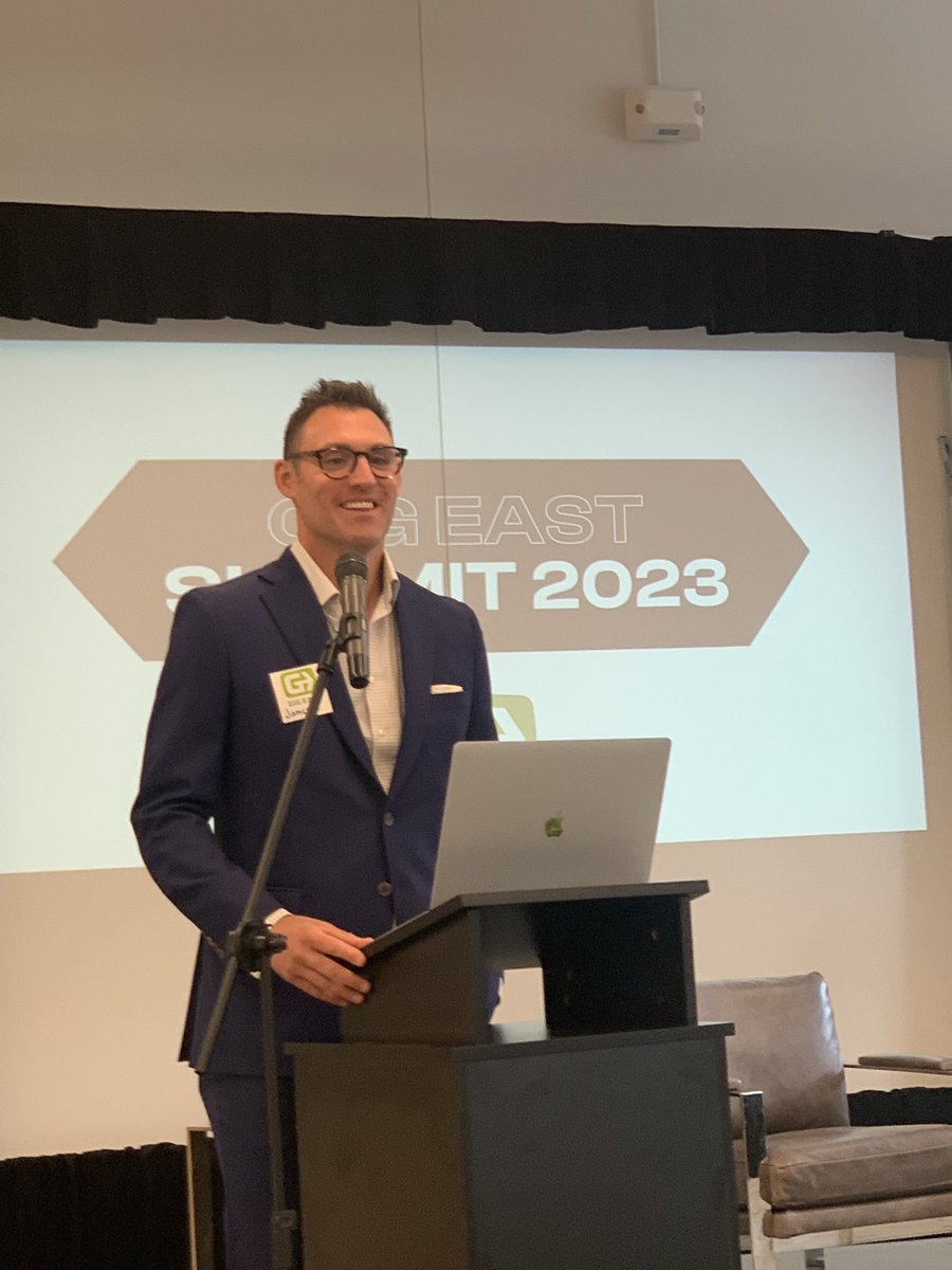 Great crowd at @WilsonArtsNC for the 2023 <a href="/GigEast/">Gig East</a> Summit! James Amato is starting us off, keynote address happening in 15 minutes. #gigeastsummit #readysetevolve