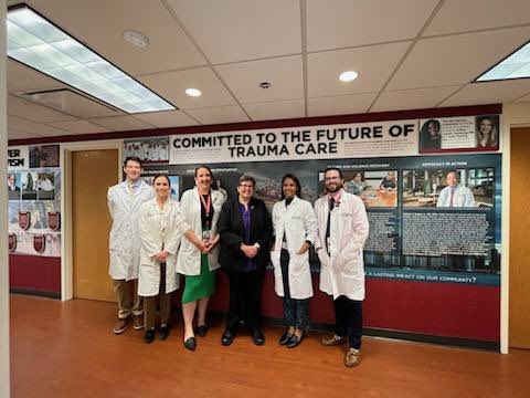 bulgercot's tweet photo. Honored to spend some time with the amazing trauma team at University of Chicago who are meeting a critical need serving the south side of Chicago #ZPDD @acsTrauma @traumadoctors @UofC @selwyn_rogers https://t.co/BzjAQ1UWTx