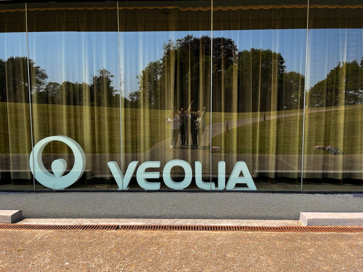 Núria Basset tweet media