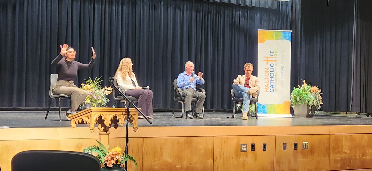 Thanks to everyone who attended the <a href="/hcdsb/">Halton Catholic DSB</a>'s SEA Showcase. The panel discussion with <a href="/learn_style/">LEARNstyle Ltd</a>'s DJ &amp; Rick Cunningham and Sandy McGee was a highlight for student's, families, and guests.  <a href="/hcdsbSEAC/">SEAC</a> #achievebelievebelong