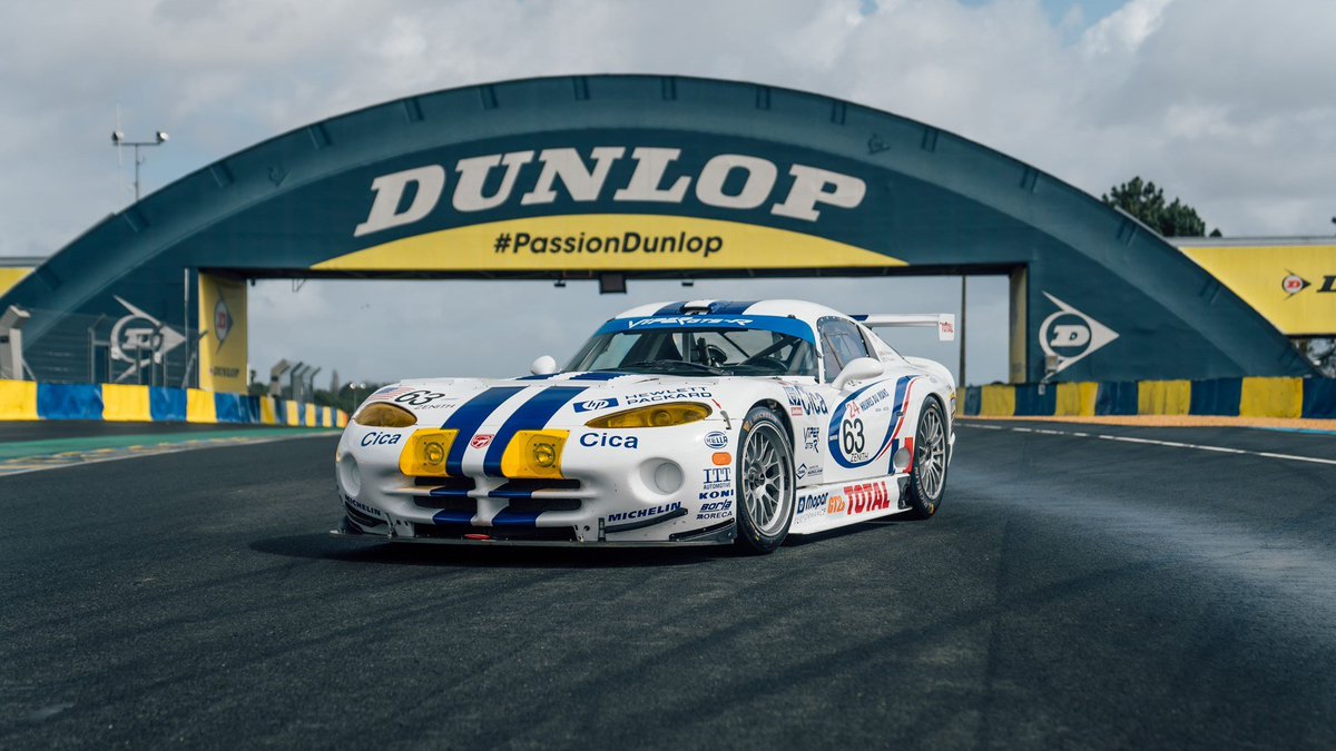 #OldSchoolRacing
#LeMans24 1997
#Chrysler Viper  GTS-R
Justin Bell / John Morton / Pierre Yver
14th place