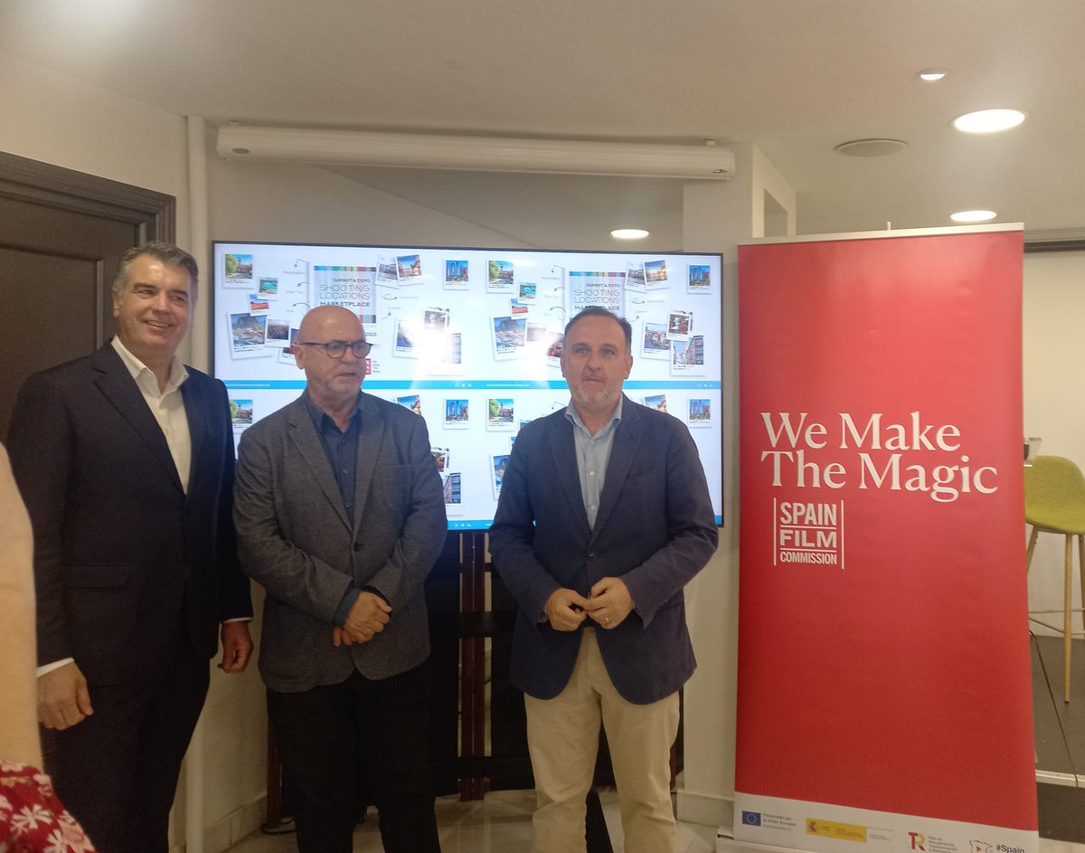 jmguimerans's tweet image. Ha llegado un pelín tarde 😉 y casi se pierde la foto, pero contar en la presentación de @shootinglm en @cbamadrid, con #BrendanFitzgerald #SVPIntlCoproductions de @SonyPicturesENT  #Embajador de @SpainFilm, junto a @AlbertoAlonsoR @feriavalladolid y @CRosadoC ... ¡lujazo! Thanks